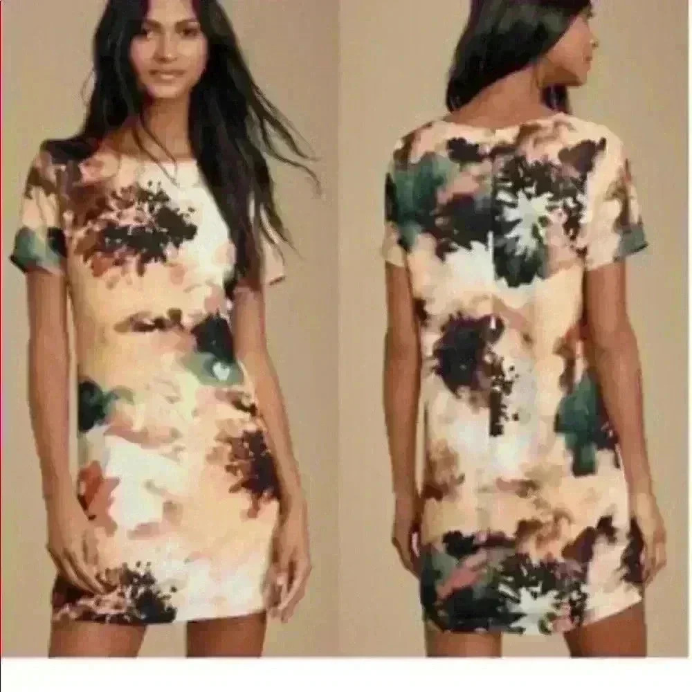 Lulu's “Watercolor” Short Sleeve Shift Dress